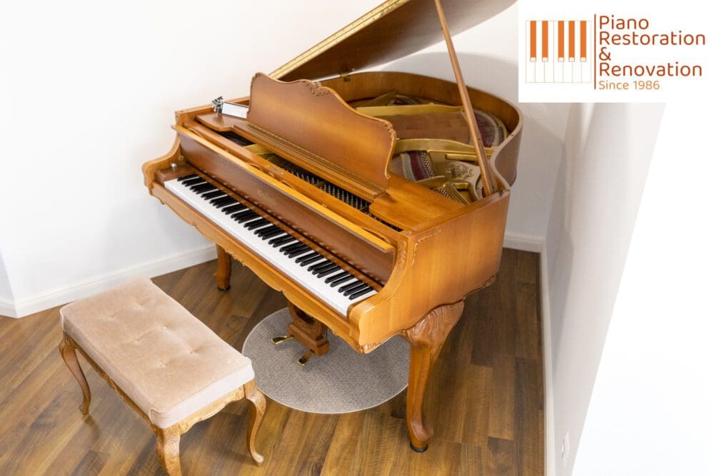 Flügel Schimmel Stutzflügel 150 cm Chippendale Bj. 1975