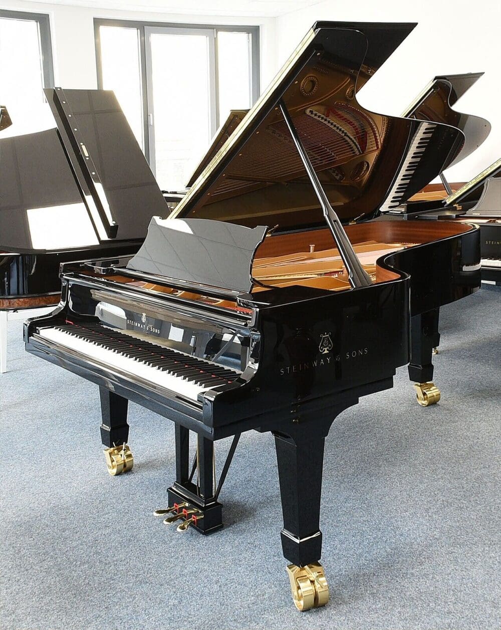 Gebrauchter Steinway Sons Flügel, Modell C-227, 88 Tasten - in neuwertigem Zustand