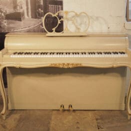 Aufrechtes Klavier im Rokoko-Stil von Hornung und Moller