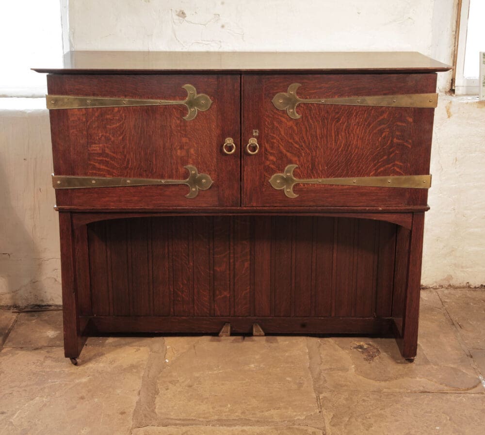 Breitwood Klavier im Aufrecht-Design