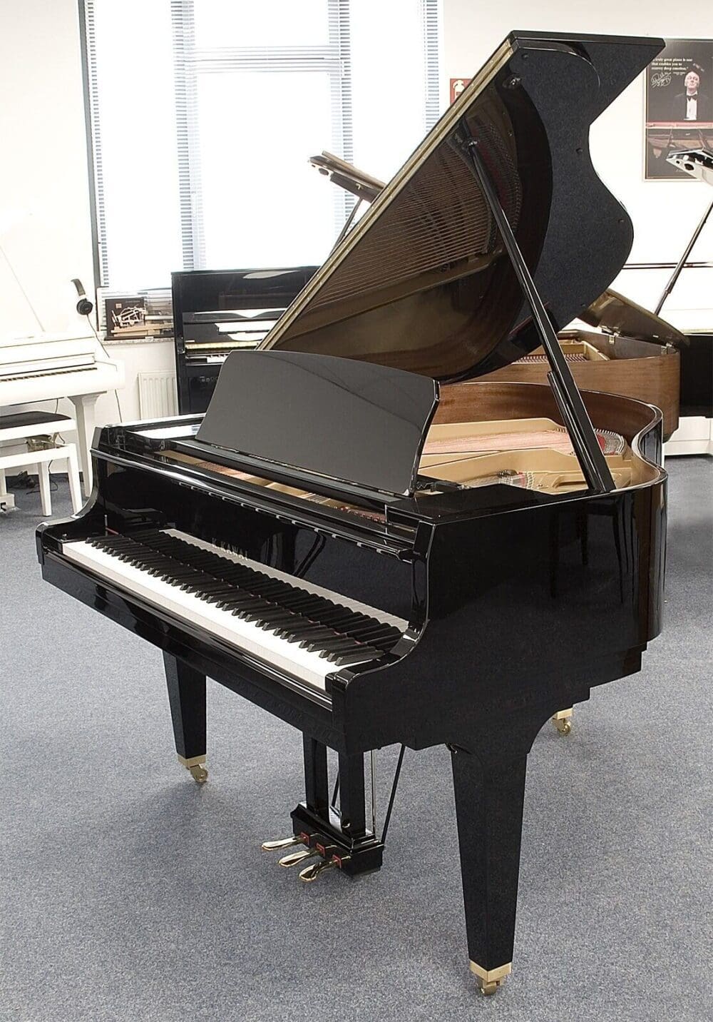 Kawai GL10 Flügel, schwarz, reduzierter Mietrückläufer